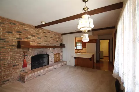 207 Runyard, Winnebago, IL 61088 photo 6