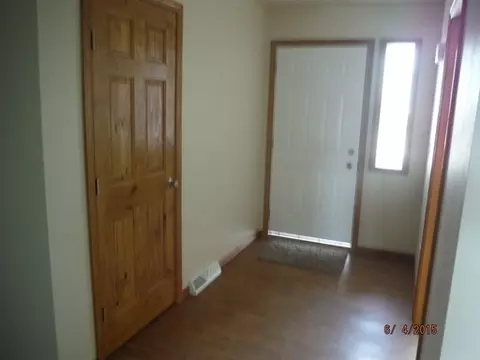 620 Ballymore Rd, Roscoe, IL 61073 photo 2