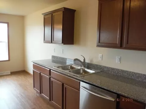 620 Ballymore Rd, Roscoe, IL 61073 photo 5