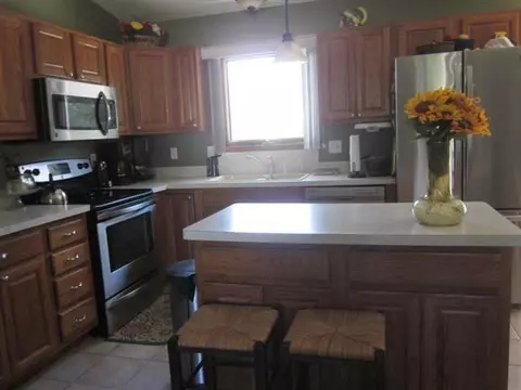 755 Gainsboro, Lake Summerset, IL 61019 photo 3