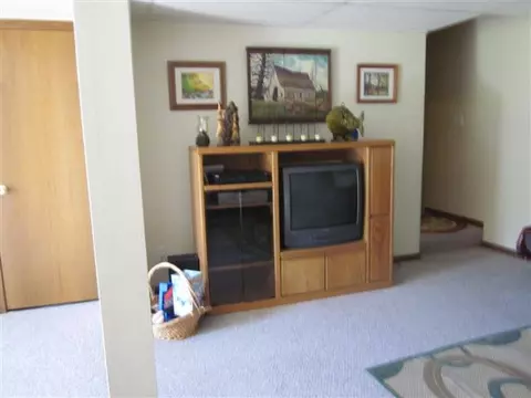 755 Gainsboro, Lake Summerset, IL 61019 photo 13