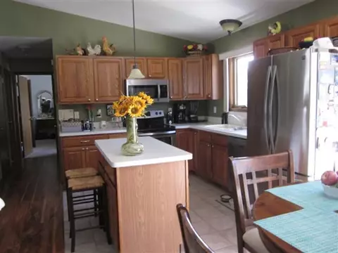 755 Gainsboro, Lake Summerset, IL 61019 photo 2