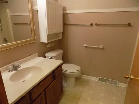 9826 Applegate Dr, Roscoe, IL 61073 photo 16