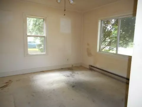 219 Stanton St, Davis, IL 61019 photo 3