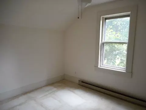 219 Stanton St, Davis, IL 61019 photo 8