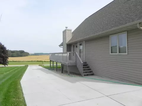 1588 Edgewood Dr, Lake Summerset, IL 61019 photo 6