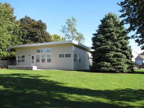 315 E 7th St, Belvidere, IL 61008 photo 17