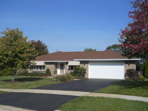 5576 Raspberry Trl, Rockford, IL 61114 photo 1