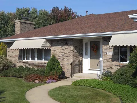 5576 Raspberry Trl, Rockford, IL 61114 photo 2
