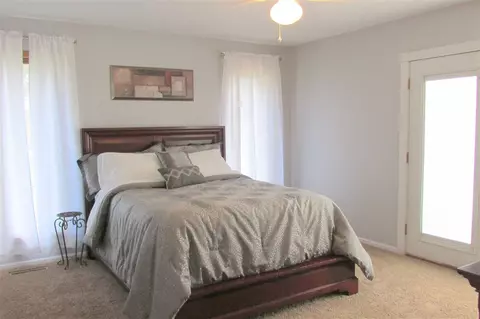8181 Mill Rd N, Leaf River, IL 61047 photo 9