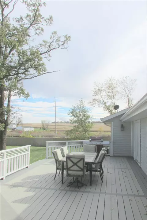 8181 Mill Rd N, Leaf River, IL 61047 photo 21