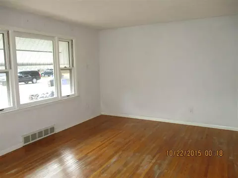 2111 Jonathan Ave, Rockford, IL 61103 photo 10