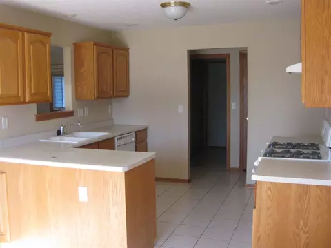 7017 Rye Ridge Trl, Cherry Valley, IL 61016 photo 4