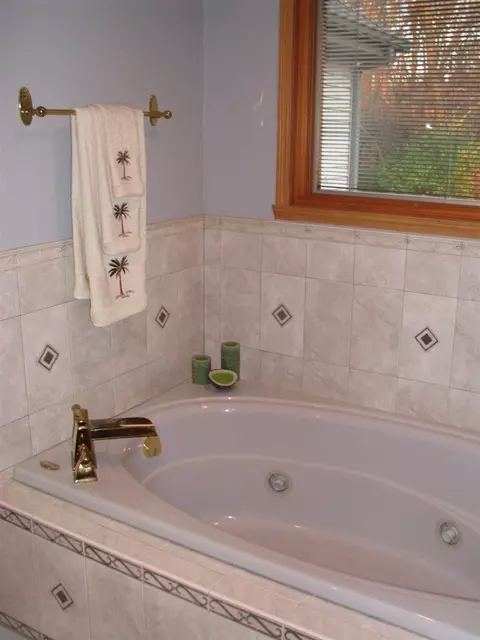 11861 Vireo Vale, Roscoe, IL 61073 photo 15