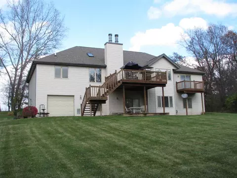 11861 Vireo Vale, Roscoe, IL 61073 photo 2