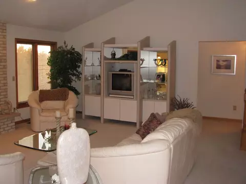 11861 Vireo Vale, Roscoe, IL 61073 photo 4