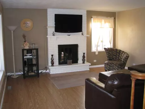 11380 Main St, Roscoe, IL 61073 photo 14