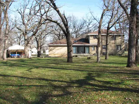 11380 Main St, Roscoe, IL 61073 photo 22