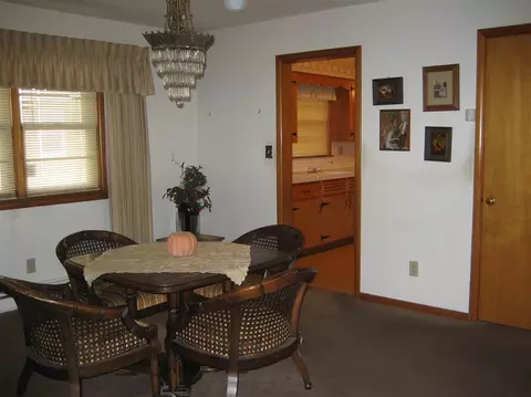 2820 E State St, Rockford, IL 61109 photo 5