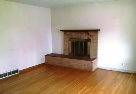 817 4th Ave, Dixon, IL 61021 photo 2