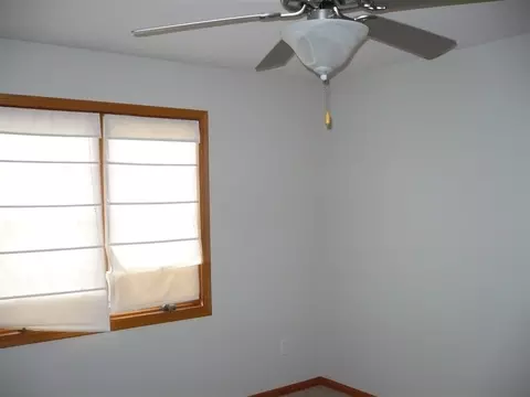 807 Mitchell Dr, Winnebago, IL 61088 photo 7