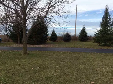 18436 Campbell Rd, Davis, IL 61019 photo 16