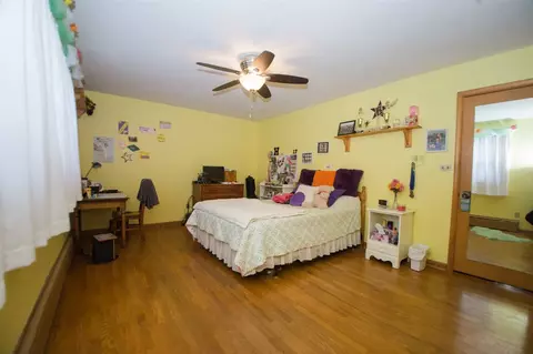 7253 Kinnikinnick Dr, Roscoe, IL 61073 photo 11