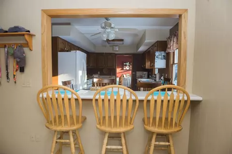 7253 Kinnikinnick Dr, Roscoe, IL 61073 photo 9