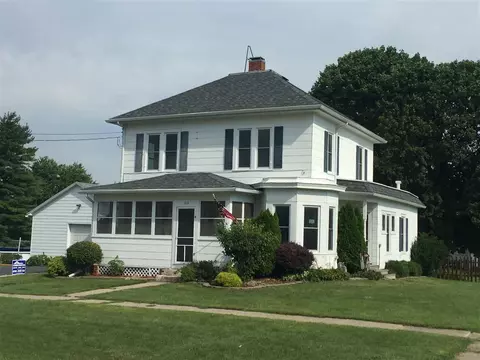 314 E Main St, Durand, IL 61024 photo 1