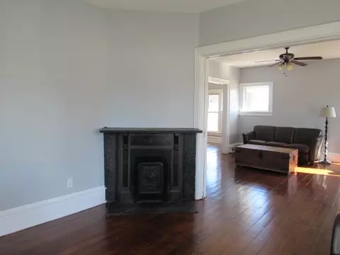 314 E Main St, Durand, IL 61024 photo 8