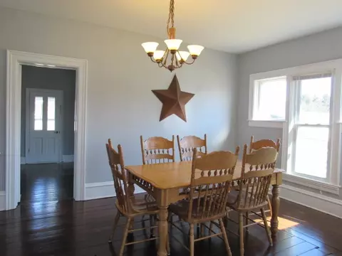 314 E Main St, Durand, IL 61024 photo 13