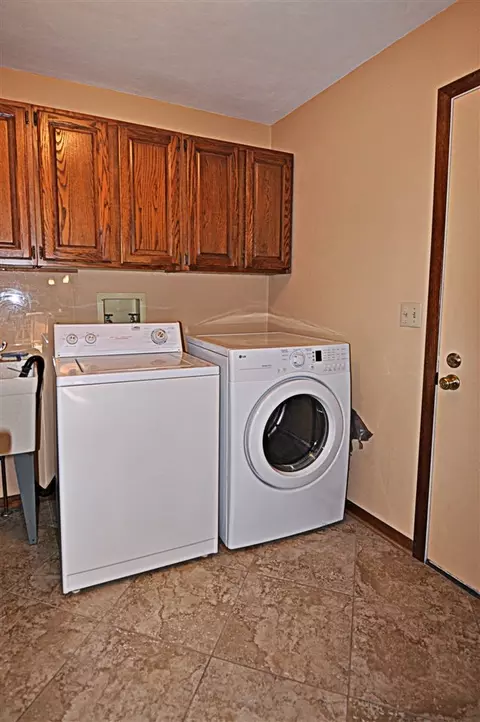 11761 Warblers Way, Roscoe, IL 61073 photo 10