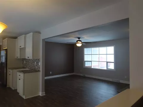 8730 Centaur Dr, Belvidere, IL 61008 photo 9