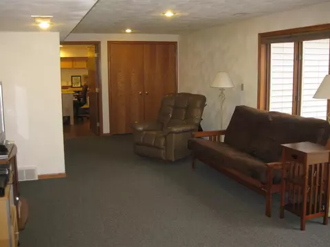 7794 Joy Ln, Roscoe, IL 61073 photo 22
