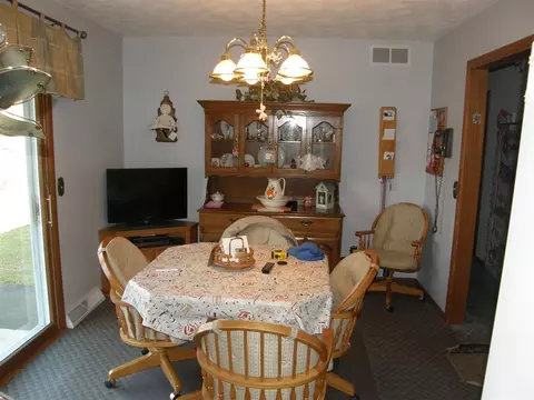 210 E Main, Durand, IL 61024 photo 7