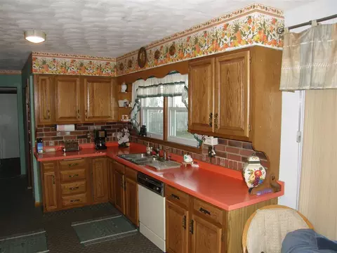 210 E Main, Durand, IL 61024 photo 4