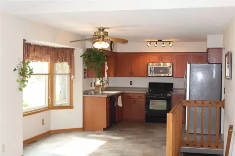 4399 Waltham Rd, Roscoe, IL 61073 photo 14