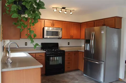 4399 Waltham Rd, Roscoe, IL 61073 photo 12