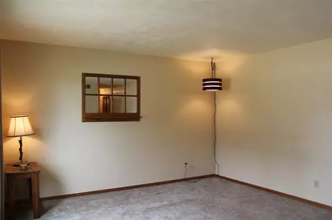 4399 Waltham Rd, Roscoe, IL 61073 photo 7