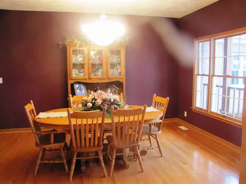 19085 E Crill Rd, Monroe Center, IL 61052 photo 8