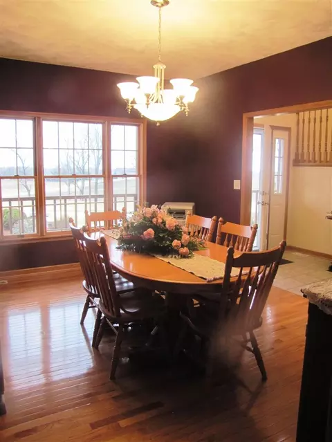 19085 E Crill Rd, Monroe Center, IL 61052 photo 10