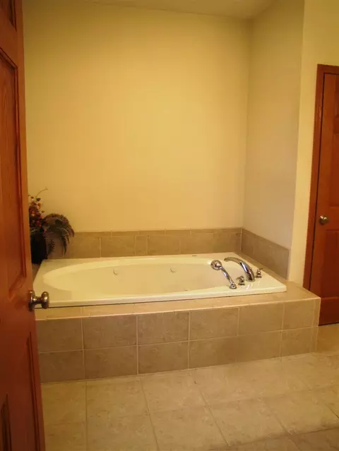 19085 E Crill Rd, Monroe Center, IL 61052 photo 14