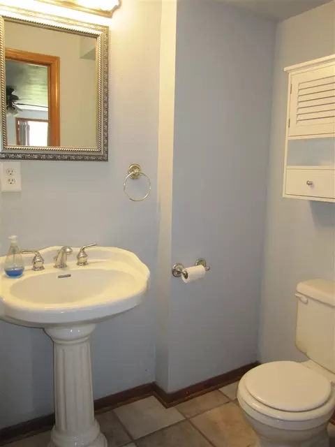 980 Thickett Trl, Roscoe, IL 61073 photo 14
