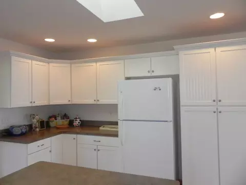 567 Baintree Rd, Lake Summerset, IL 61019 photo 16