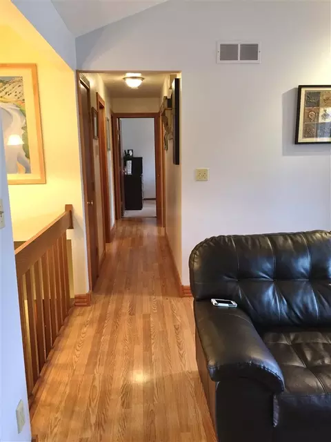 10968 Centennial Dr, Roscoe, IL 61073 photo 6