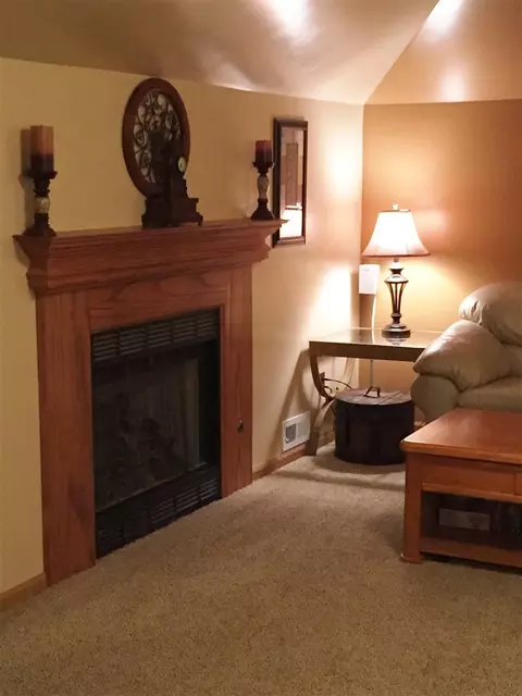 10968 Centennial Dr, Roscoe, IL 61073 photo 17