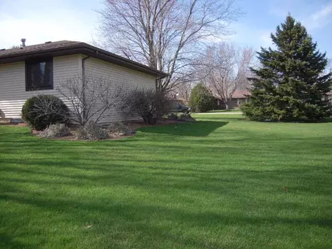 7389 Haymaker Ln, Cherry Valley, IL 61016 photo 3