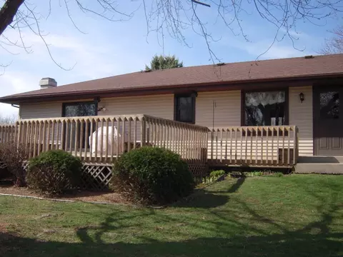 7389 Haymaker Ln, Cherry Valley, IL 61016 photo 13
