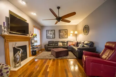 10335 Lismore Rd, Roscoe, IL 61073 photo 5