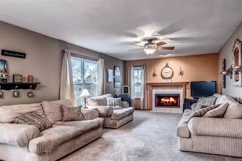 9430 Edson Rd, Capron, IL 61012 photo 8